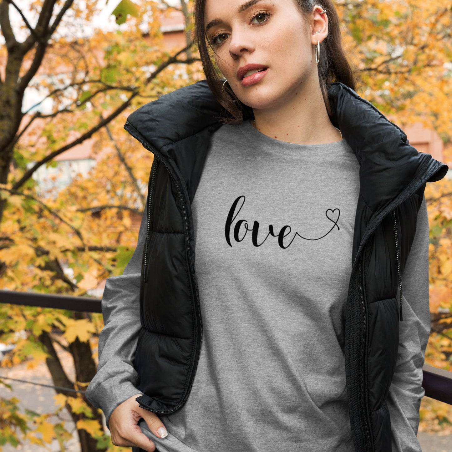 Love (heart) (black) Long Sleeve Tee