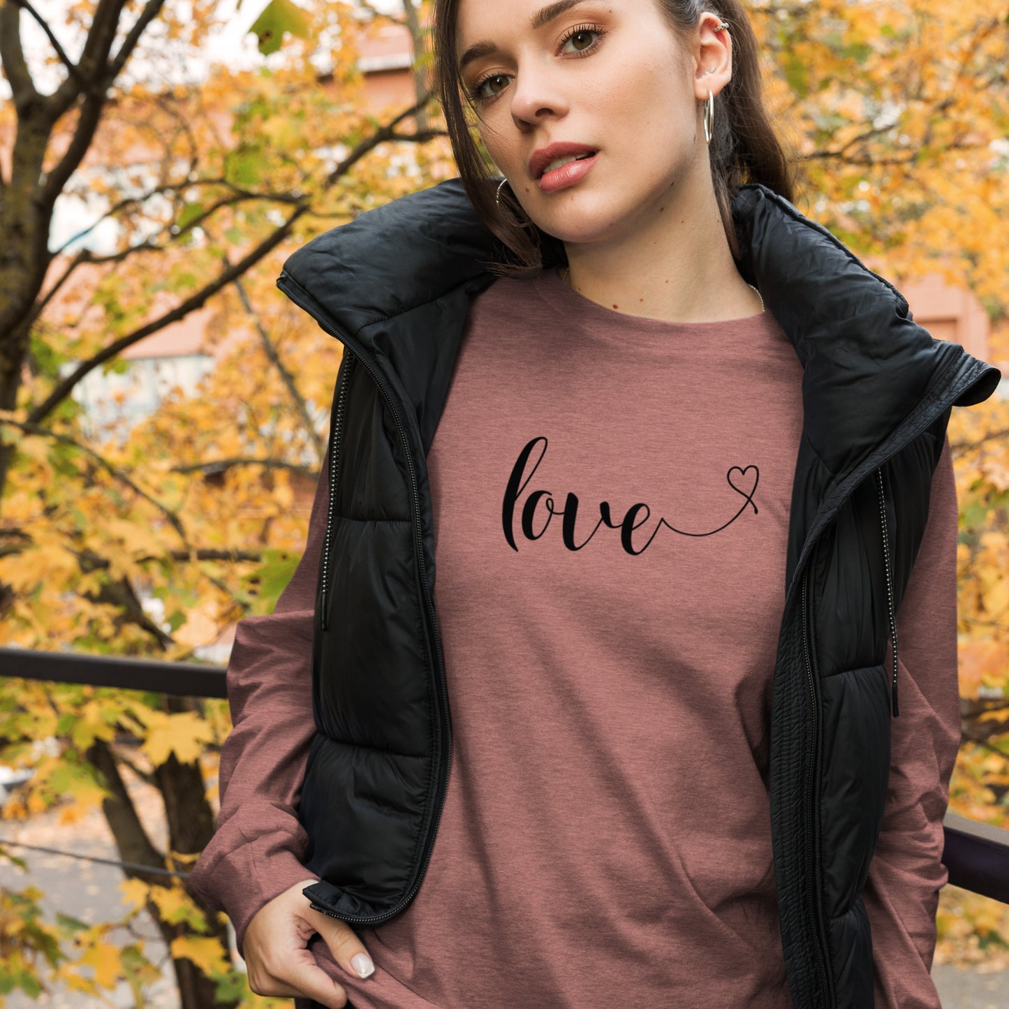 Love (heart) (black) Long Sleeve Tee