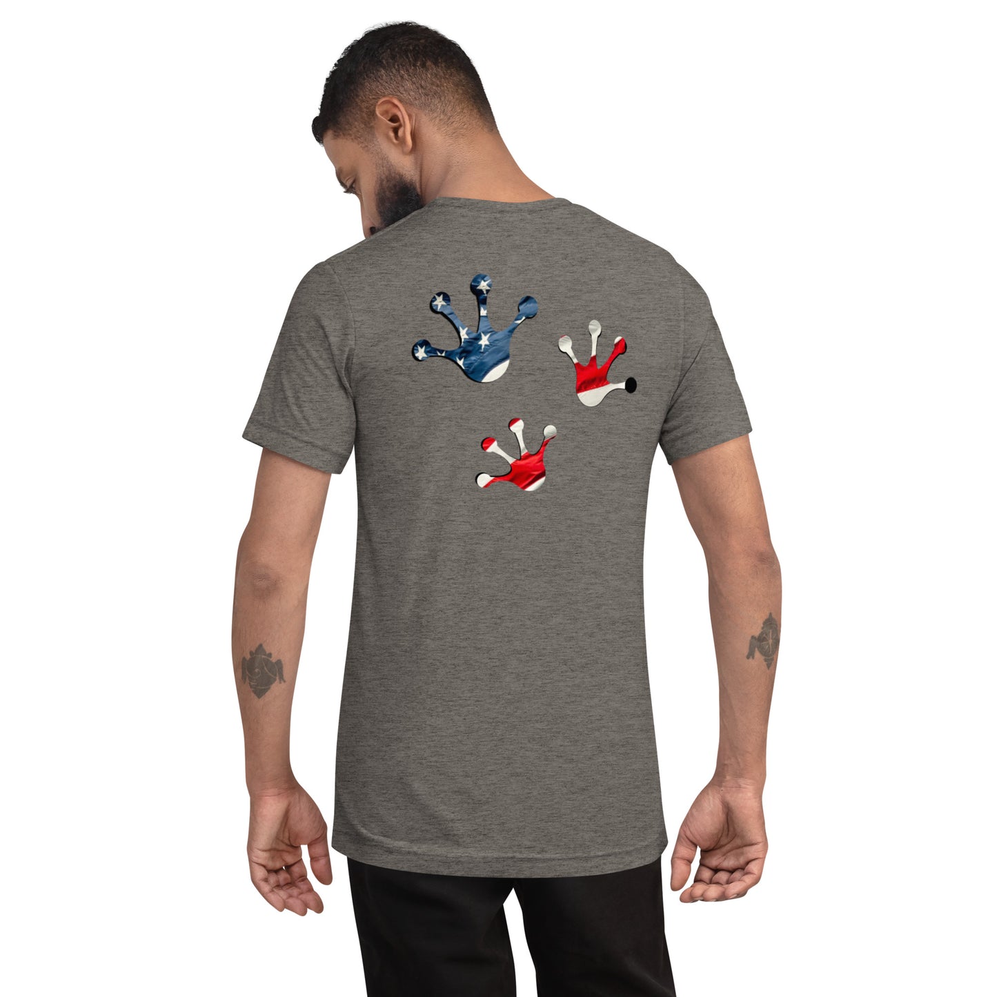 American Frog in Dark Gray Short Sleeve T-Shirt