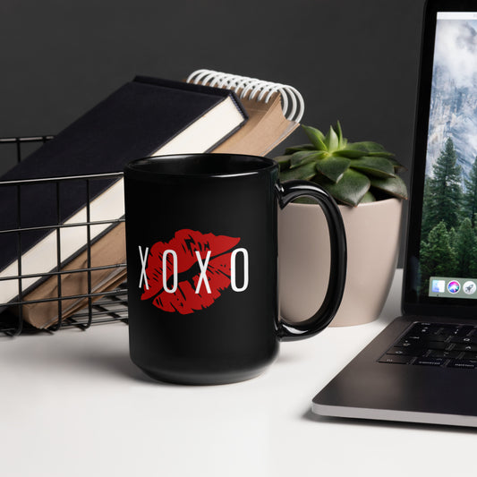 XOXO Black Glossy Mug